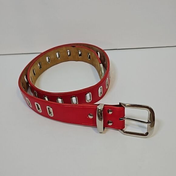 Red leather belt, size M. - Picture 1 of 5